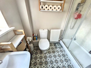 En suite- click for photo gallery